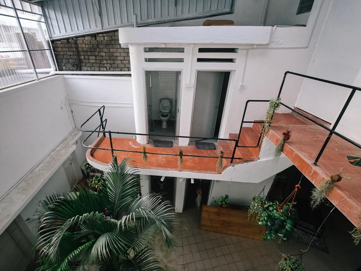111 Hutton Lane Hostel George Town Dış mekan fotoğraf